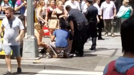 Car ploughs into pedestrians in New York's Times Square