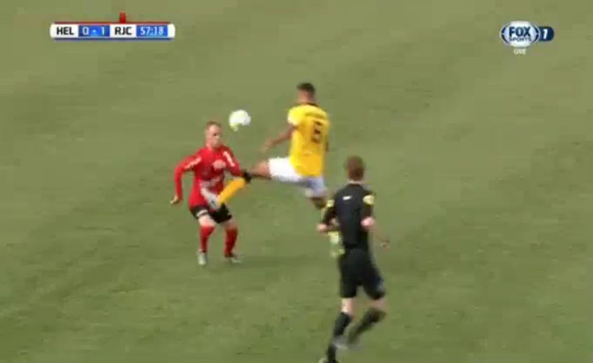 Adil Auassar Red Card For Dangerous Tackle vs Helmond Sport!