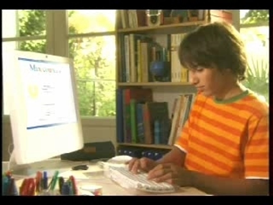 PUB MAXICOURS.COM PAR INTERNET PUB 2007