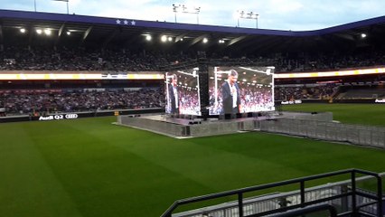 Des coups de sifflet au Parc Astrid après le but de Bedia