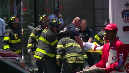 URGENTE: Un muerto y 22 heridos, embestidos por auto en NY