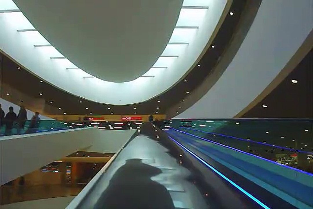 Tracking shot on handrail