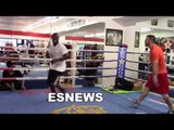 BRANDON RIOS Showing Andre Berto How VICTOR ORTIZ GOT KO'd - EsNews Boxing