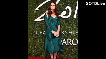 LANA DEL REY looks RAVISHING in GREEN DRESS | SOTDLive | Episode 10