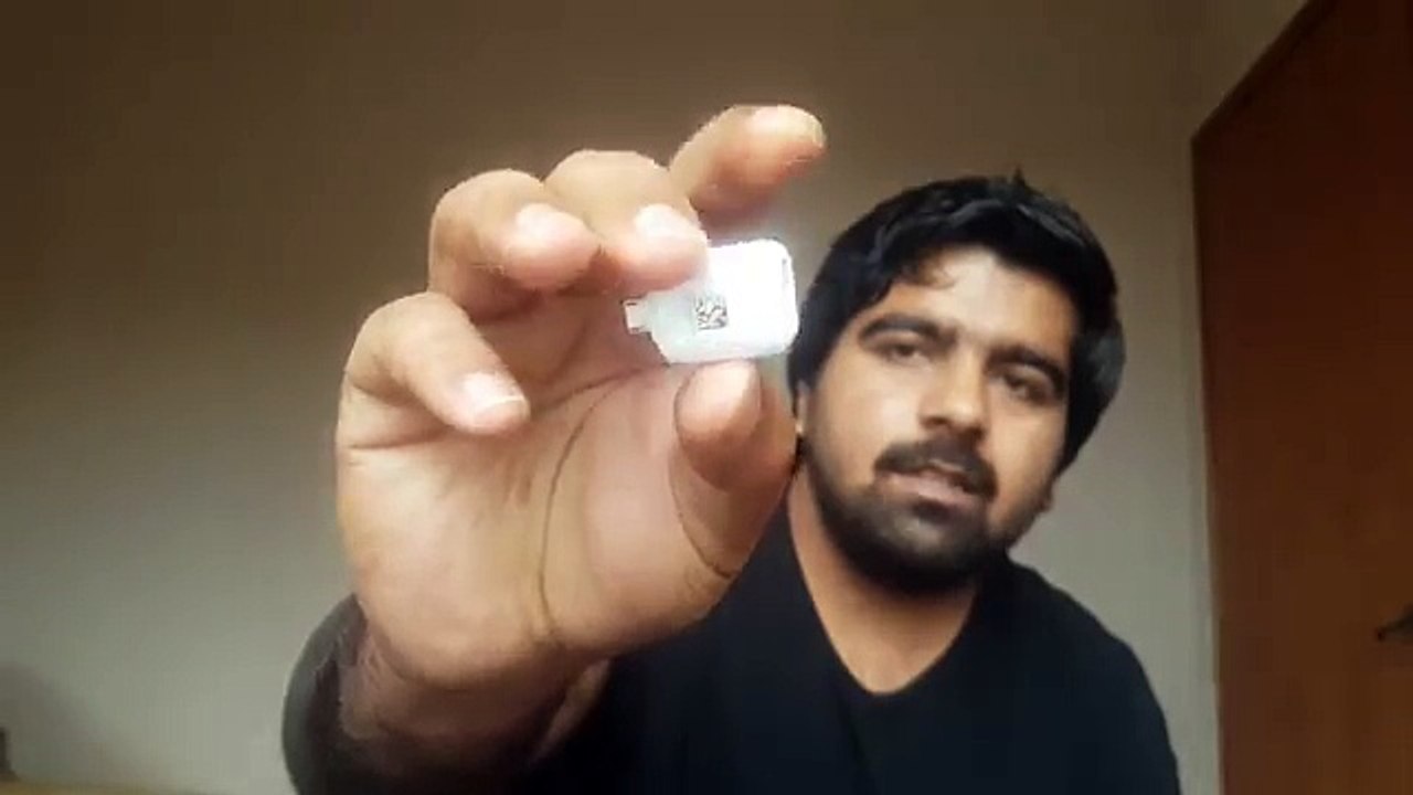 Charge Mobile Phone Battery Mobile To Mobile Very easy Method.