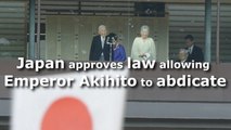 Japan approves law allowing Emperor Akihito to abdicate