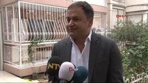 Izmir Muhabir Gökmen Ulu Evinin Önünde Açıklama Yaptı