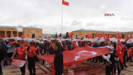 Ilk Tören Anıtkabir'de Yapıldı 4-