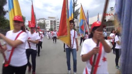 Mersin'de Coşkulu 19 Mayıs Kutlamaları