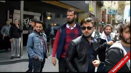 İstiklal Caddesi'nde Final Four kavgasıİstiklal Caddesi'nde Final Four kavgası
