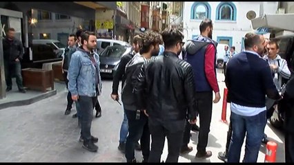 Taraftarlar Birbirine Girdi