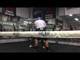 FLOYD MAYWEATHER CHECKING OUT MIKEY GARCIA SPARRING - ESNEWS