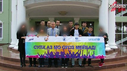 Режими кунуни бо дастгирии Ғарб ба ҷавонони тоҷик секуляризмро талқин мекунад