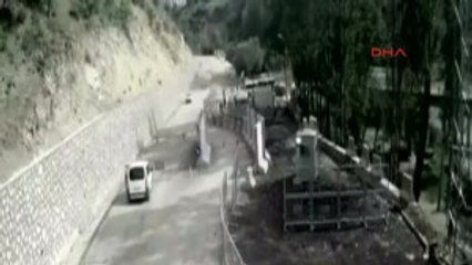 Tunceli'de Etkisiz Hale Getirilen PKK'lı 'Canlı Bomba' Kendine Böyle Patlattı