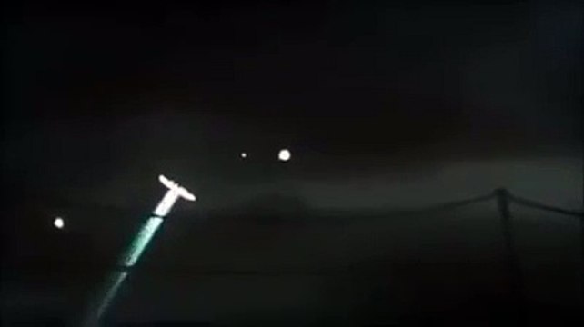 UFO Alien OVNI - Paris, France (28/05/2017)