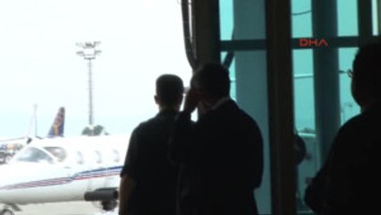 Kılıçdaroğlu Özel Uçakla Istanbul'a Geldi