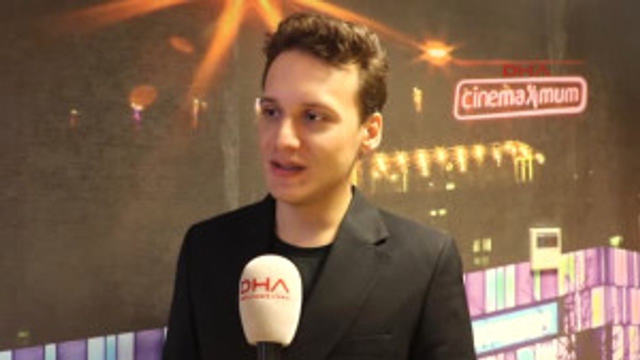 Samsun Şarkıcı Edis Görgülü, Samsun'da Hayranlarıyla Buluştu