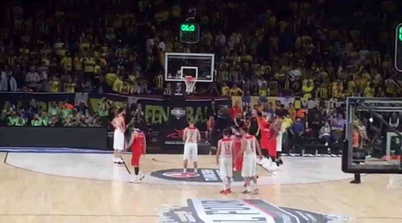 Οι βολές του Βασίλη Σπανούλη στο τέλος