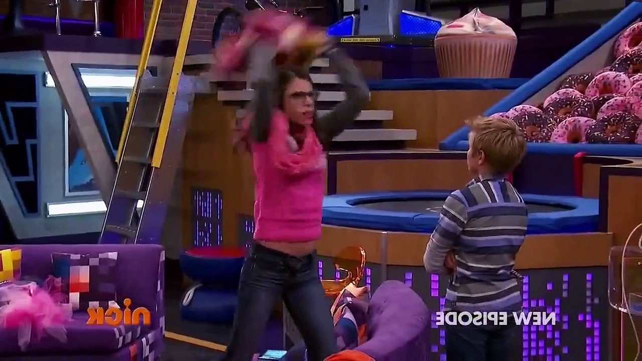 Game Shakers - S01 E16 Shark Explosion