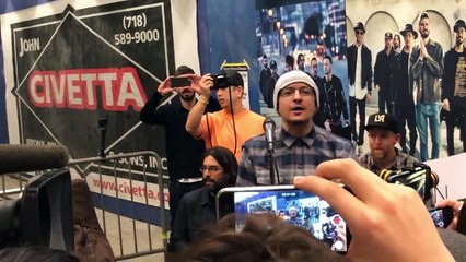 Linkin Park débarque dans le métro de New York pour jouer en live