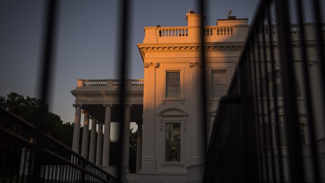 Investigation into Russian ties to White House now focuses on current official