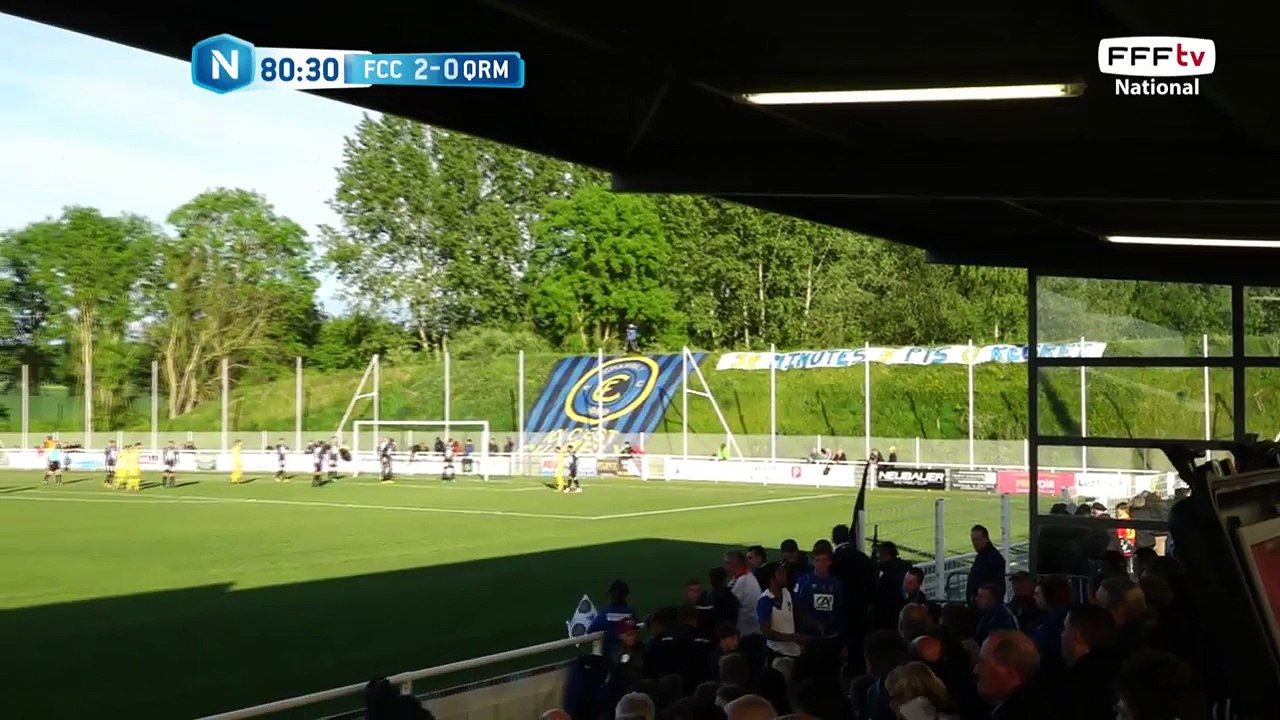 Corner repris de la tête par Bekhichi, mais le ballon passe au dessus du cadre