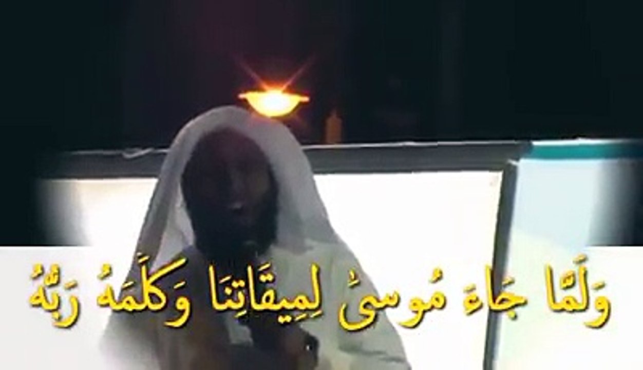 سقط موسى (عليه السلام) صعقا.