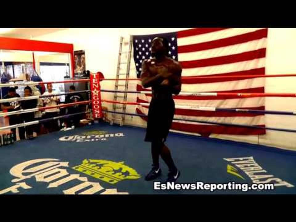 Fernando Guerrero sick skills on jump rope - esnews boxing