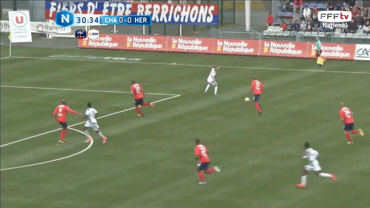 Ouverture du score par les Herbiers!