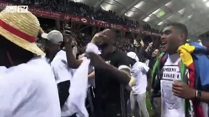 La communion des Amiénois après leur victoire à Reims (1-2)