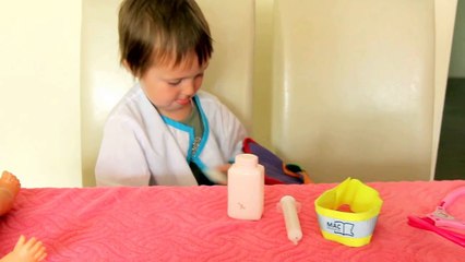 DIY Children's Doctor Kit - Creative Kid doctor with her medical set_04