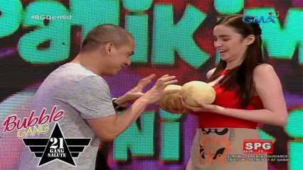 Bubble Gang: Grab the melon, Kim!