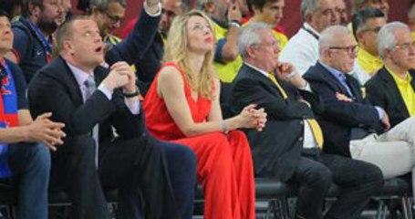 Aziz Yıldırım'ın Yanına Oturan Kadın, CSKA Moskova Başkanı'nın Sevgilisi Çıktı