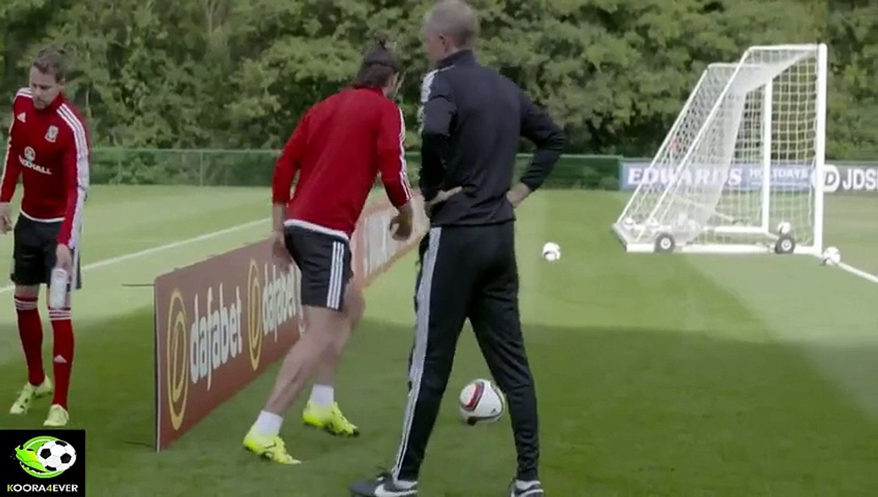 Gareth Bale score Amazing Goal from Impossible angle