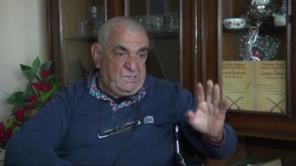 Mahalle Bakkalı Emekli Gazeteciye "Evlat" Oldu