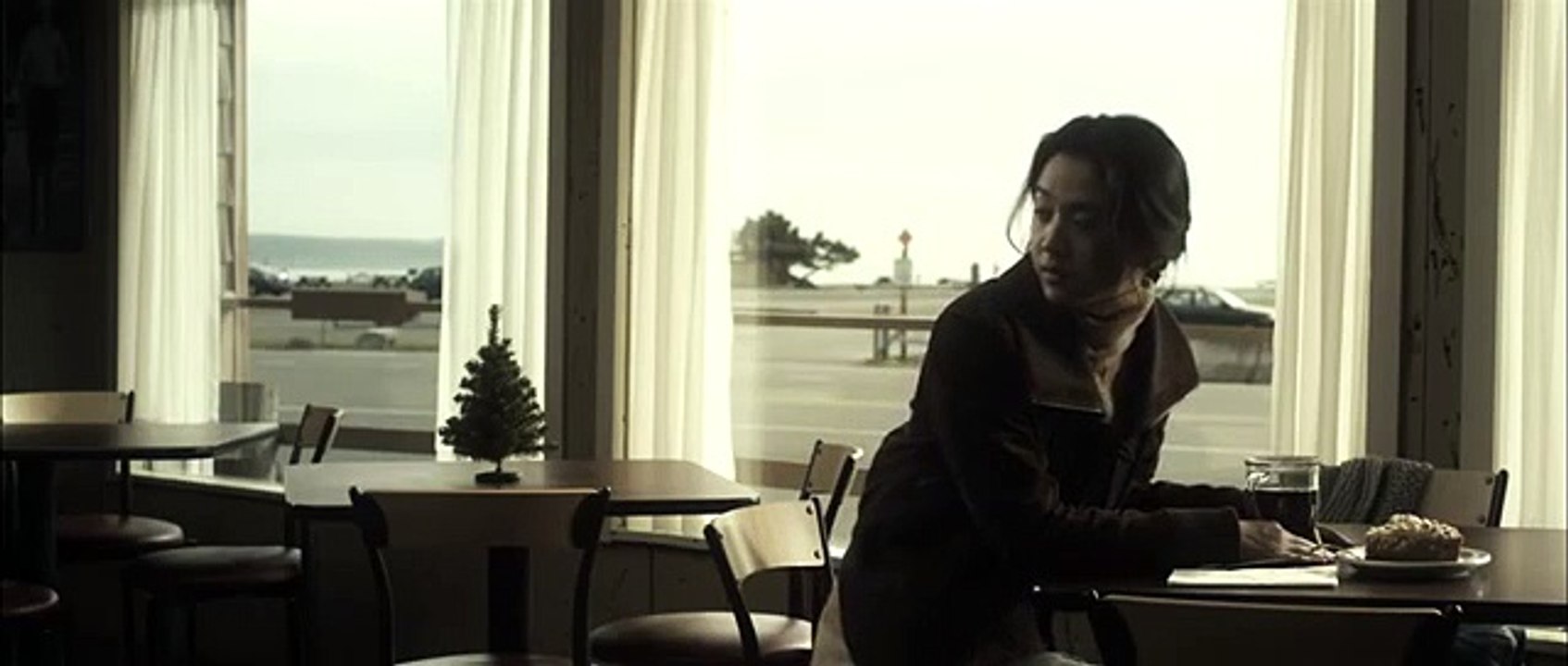 [영화 명장면] '만추' 엔딩 장면 (Late Autumn, 2010)-P7nzZwUGkeU