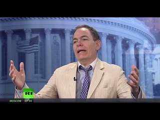 Keiser Report: 'Chattel' on Corporate Balance Sheets (E988)