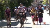 Boyoz Yemek İçin İstanbul'dan İzmir'e Pedal Çevirdiler