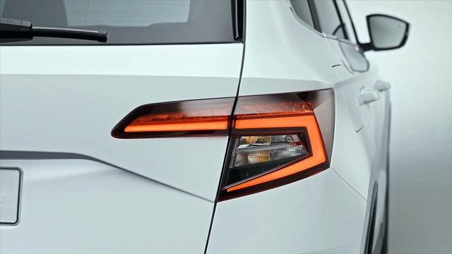 Le SUV compact Skoda Karoq affiche un design dynamique et émotif