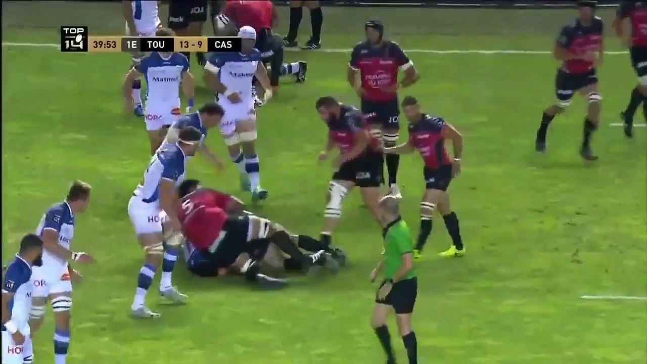 TOP 14 : L'énorme percussion de Josua Tuisova sur David Smith