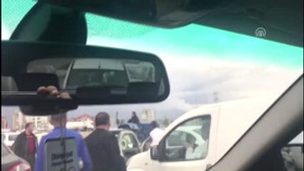 Trafikte Sopalı Kavga