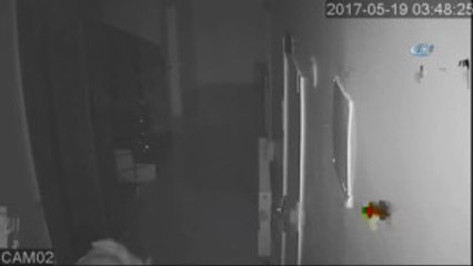 Maskeli Hırsız Kamerada