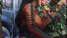 Dewi Persik Goyang Hot
