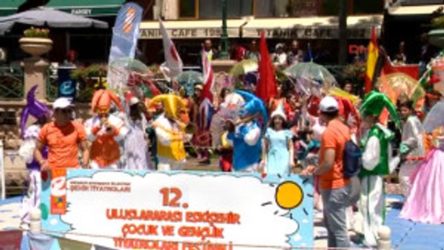 Eskişehir Uluslararası Eskişehir Çocuk ve Gençlik Tiyatroları Festivali Başladı