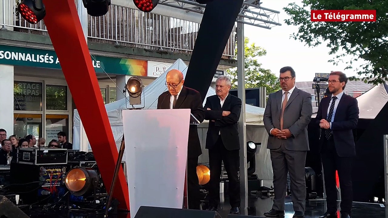 Lorient. Dernière sortie de Président pour Jean-Yves Le Drian