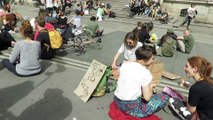 Fin de la marche contre Monsanto à Lyon France. On entend Fuera Monsanto de Perro Verde