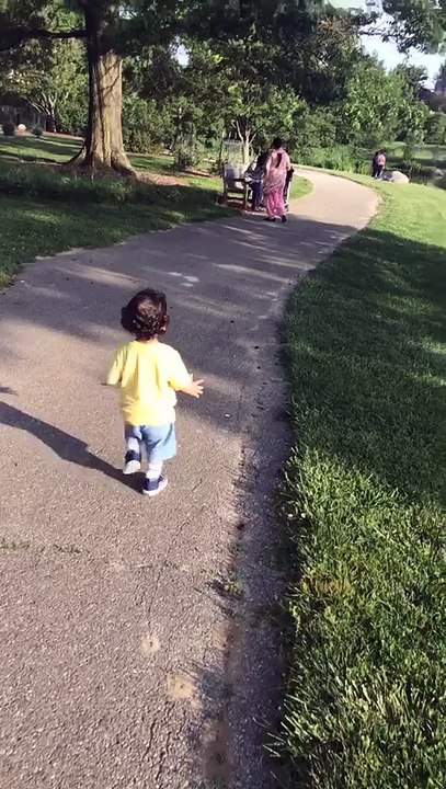 zohaan is jogging