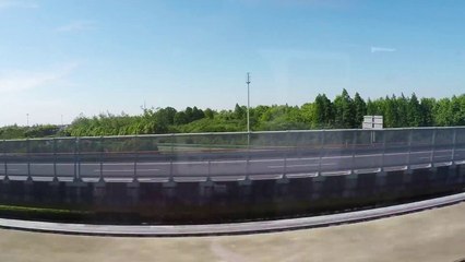 Deux trains Maglev se croisent (Shanghai)