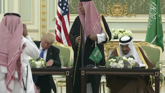 Donald Trump visita Arábia Saudita em 1ª viagem ao exterior