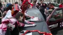Los zombies invaden calles de Praga
